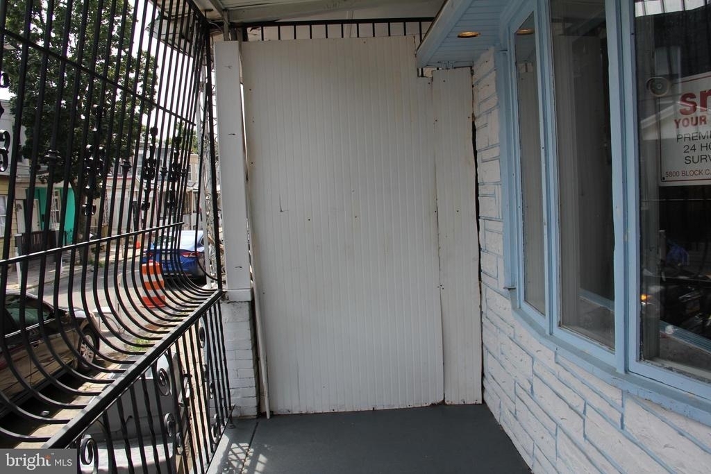 3450 Tampa Street - Photo 2