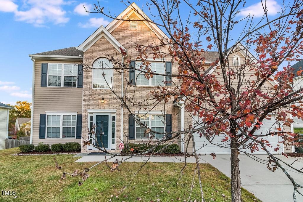 2902 Framer Lane - Photo 1