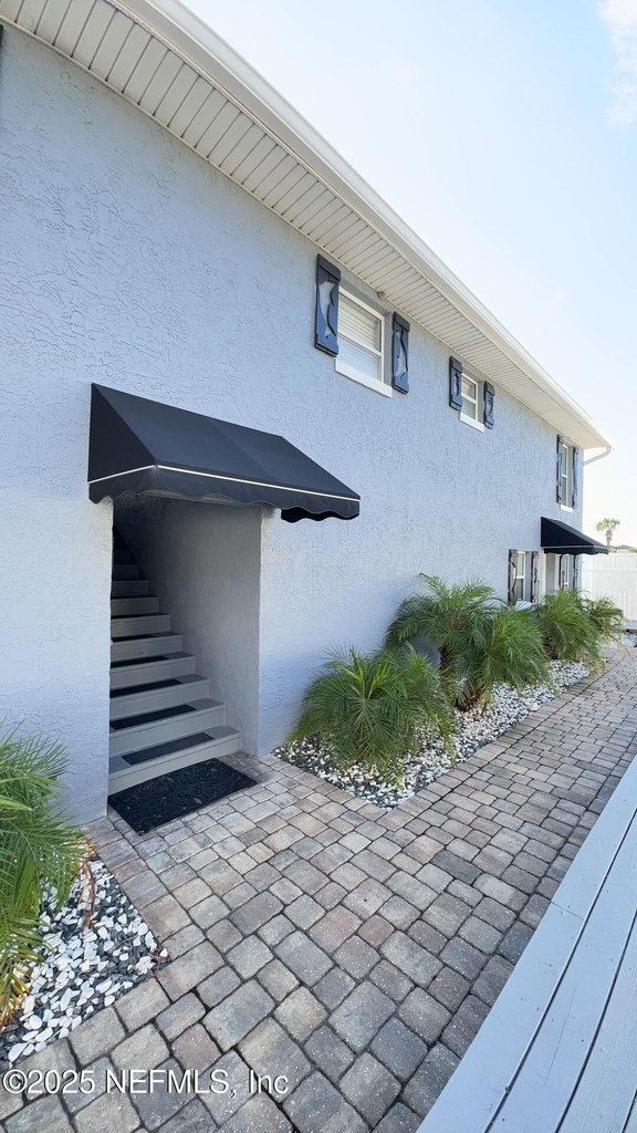 108 5th Street - Photo 0