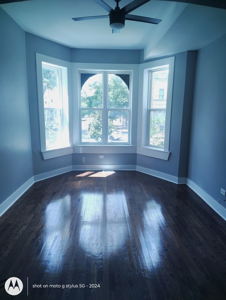 1661 S Homan Avenue - Photo 1