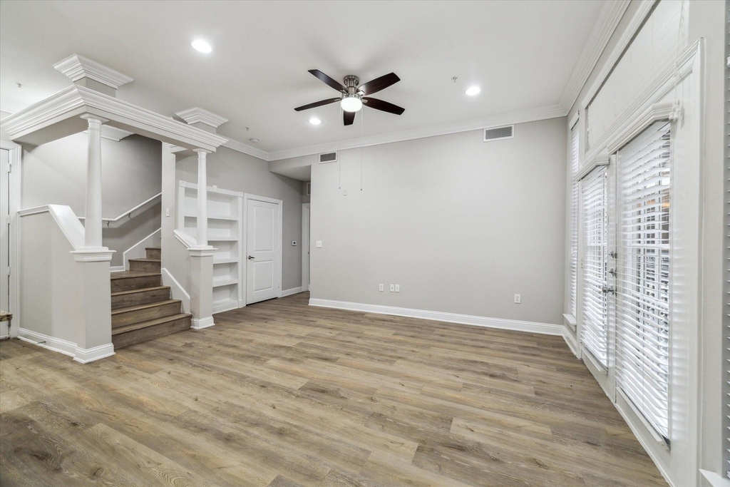 5353 Memorial Drive - Photo 1