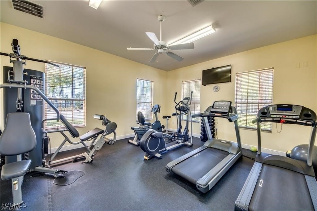 3627 Pine Oak Circle - Photo 44