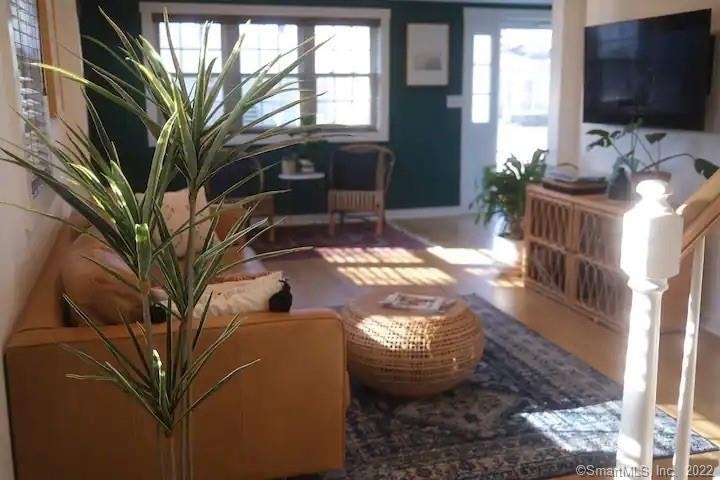 8 Clinton Avenue - Photo 11