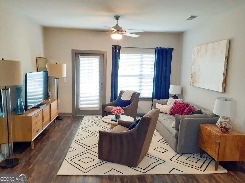 2080 One White Oak Lane - Photo 1