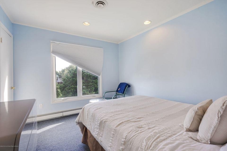 45 Roslyn Court - Photo 16