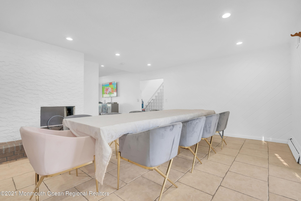 45 Roslyn Court - Photo 4