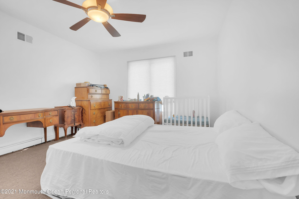 45 Roslyn Court - Photo 20