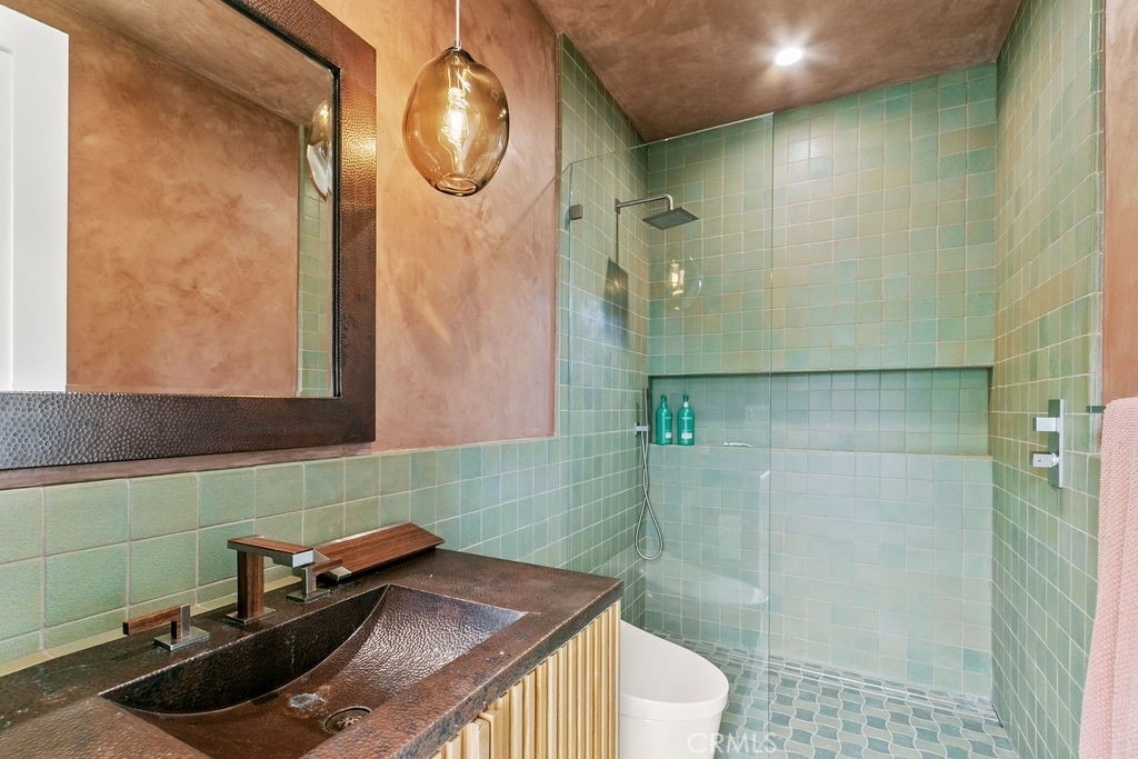 345 Emerald Bay - Photo 44