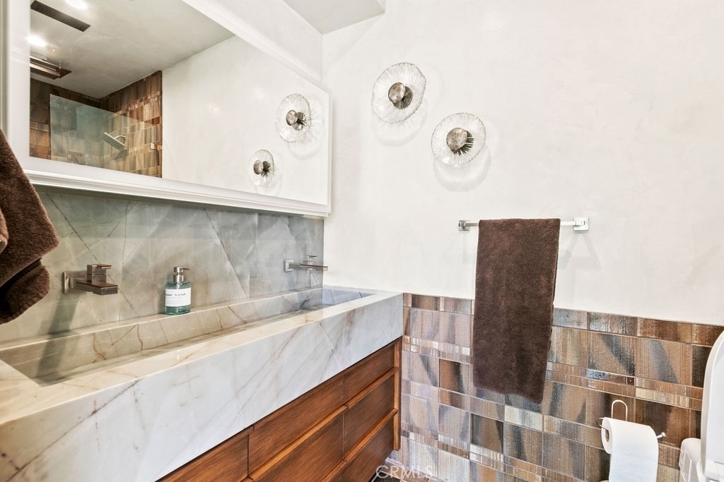 345 Emerald Bay - Photo 50
