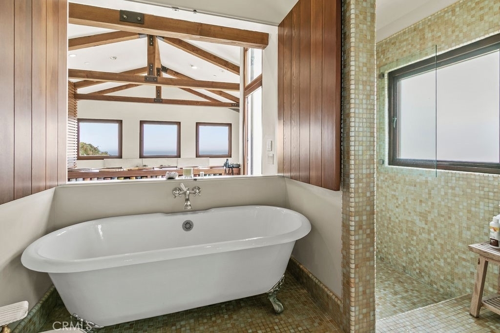 345 Emerald Bay - Photo 20