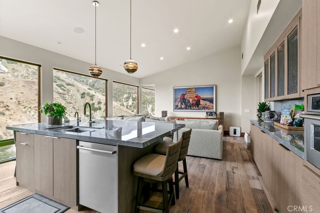 345 Emerald Bay - Photo 43