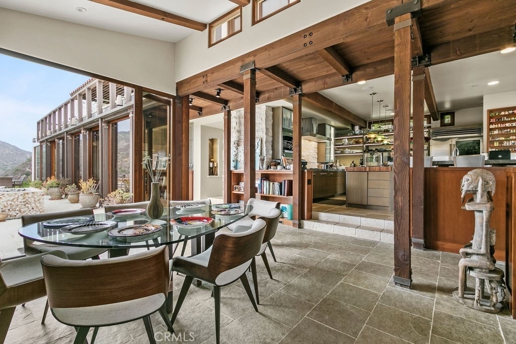 345 Emerald Bay - Photo 8