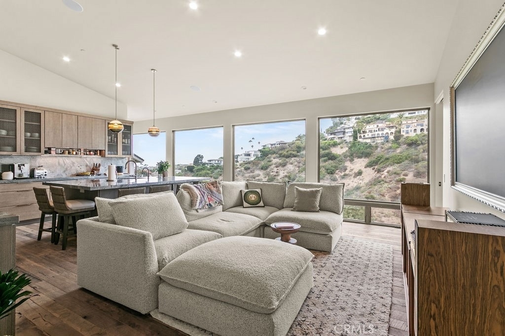 345 Emerald Bay - Photo 38