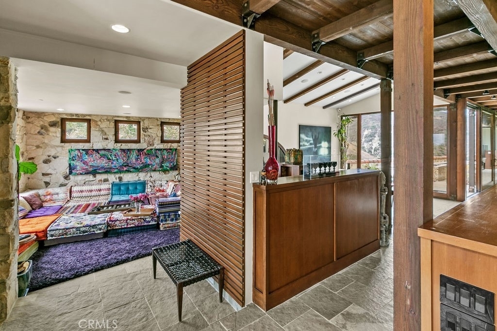 345 Emerald Bay - Photo 3