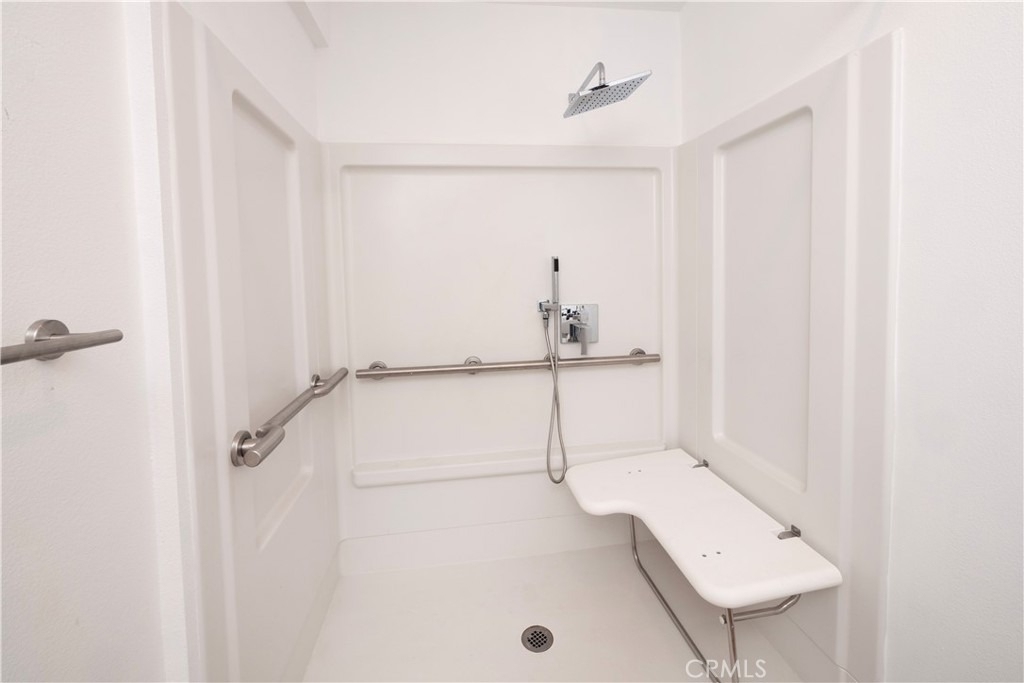 2341 Sheridan Street - Photo 9
