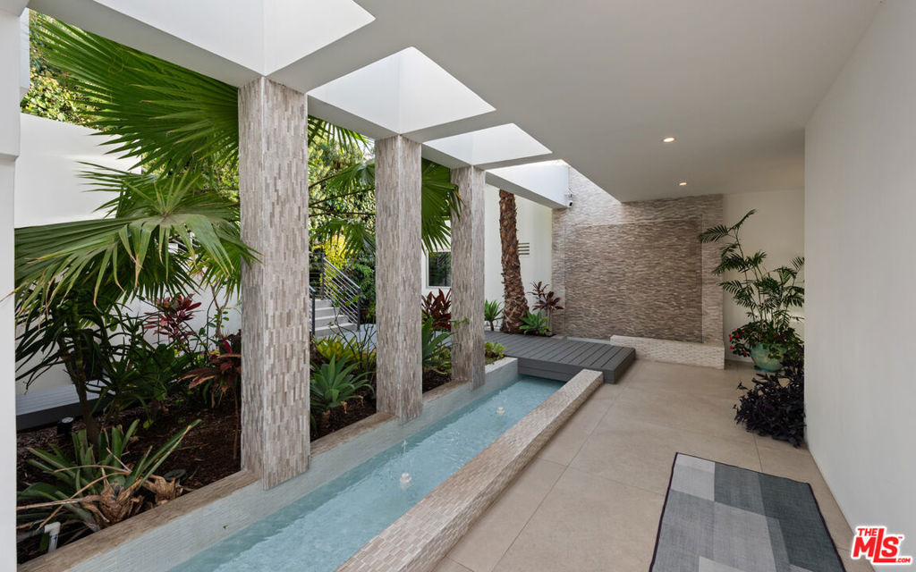 2630 Eden Place - Photo 2