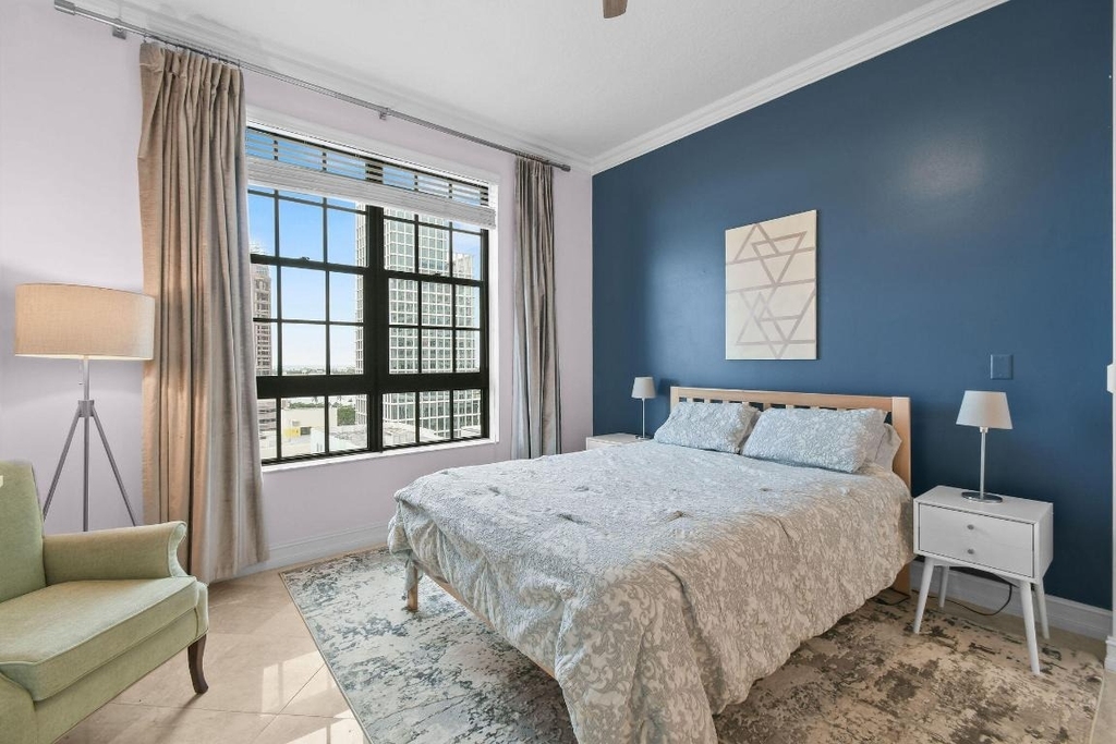 701 S Olive Avenue - Photo 16