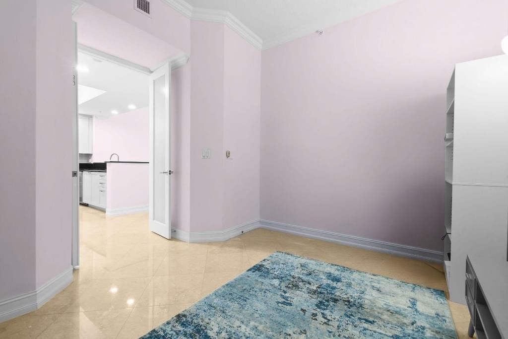 701 S Olive Avenue - Photo 34