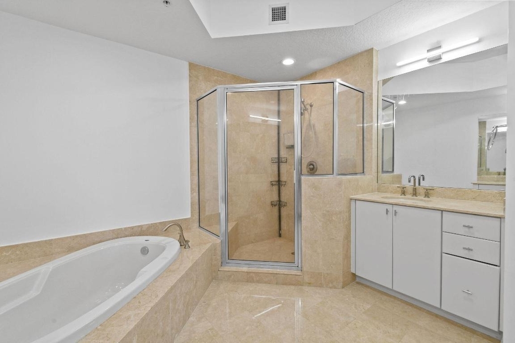 701 S Olive Avenue - Photo 22