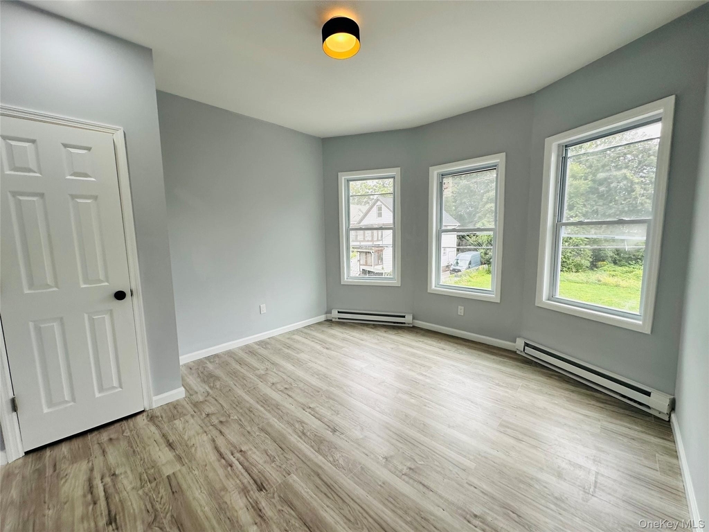 8 Morgan Avenue - Photo 10