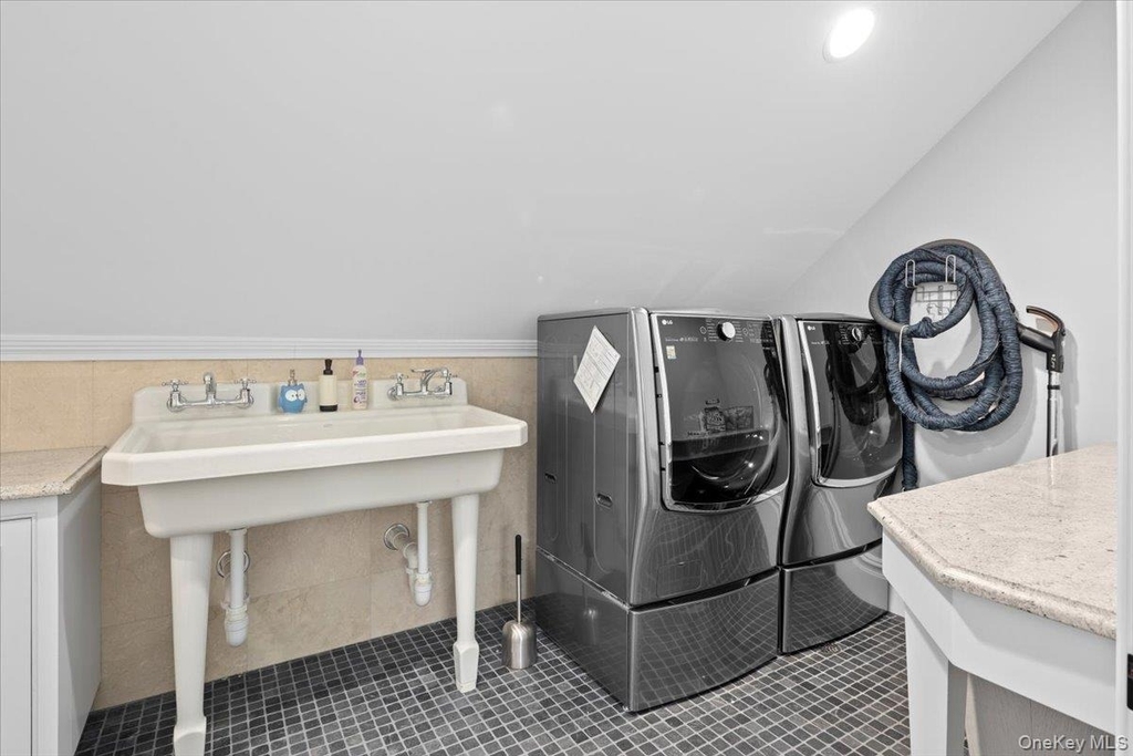 2 Sunset Drive - Photo 33