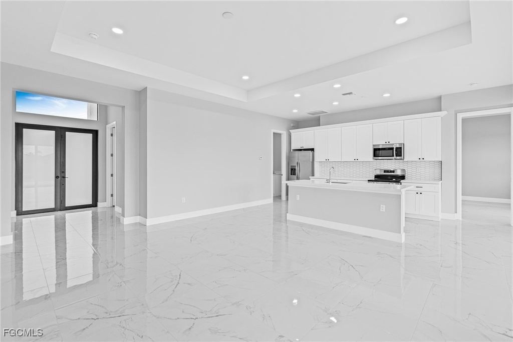 2511 Nw 25th Street - Photo 4