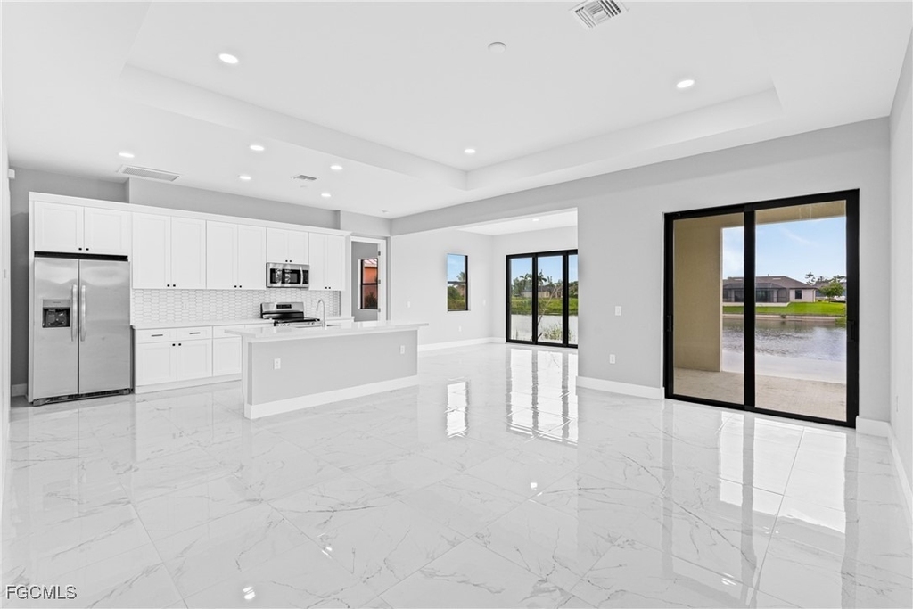 2511 Nw 25th Street - Photo 5