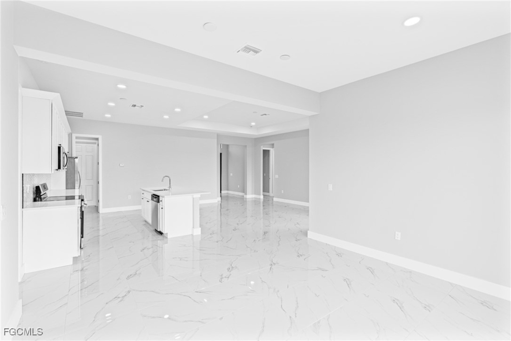 2507 Nw 25th Street - Photo 7
