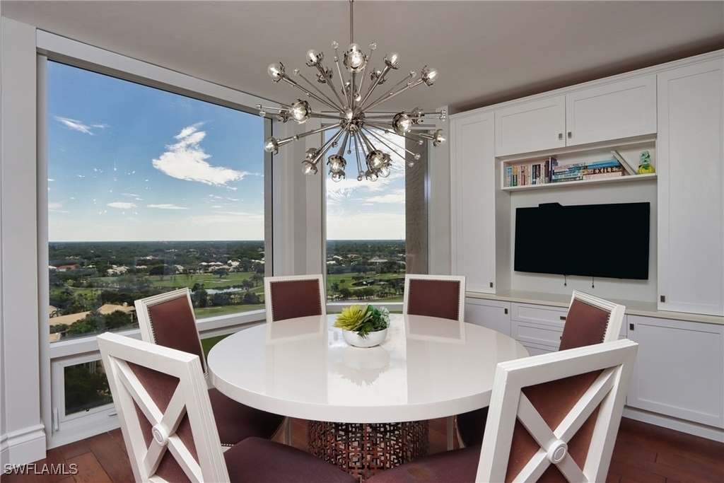 6849 Grenadier Boulevard - Photo 4