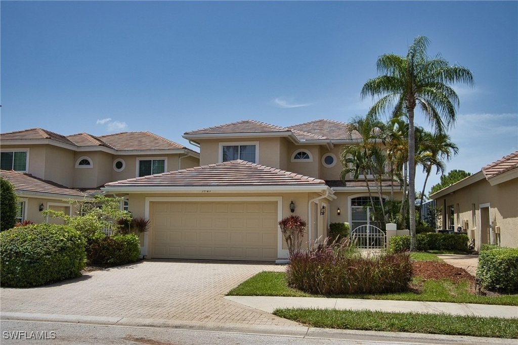 5901 Ashford Lane - Photo 0