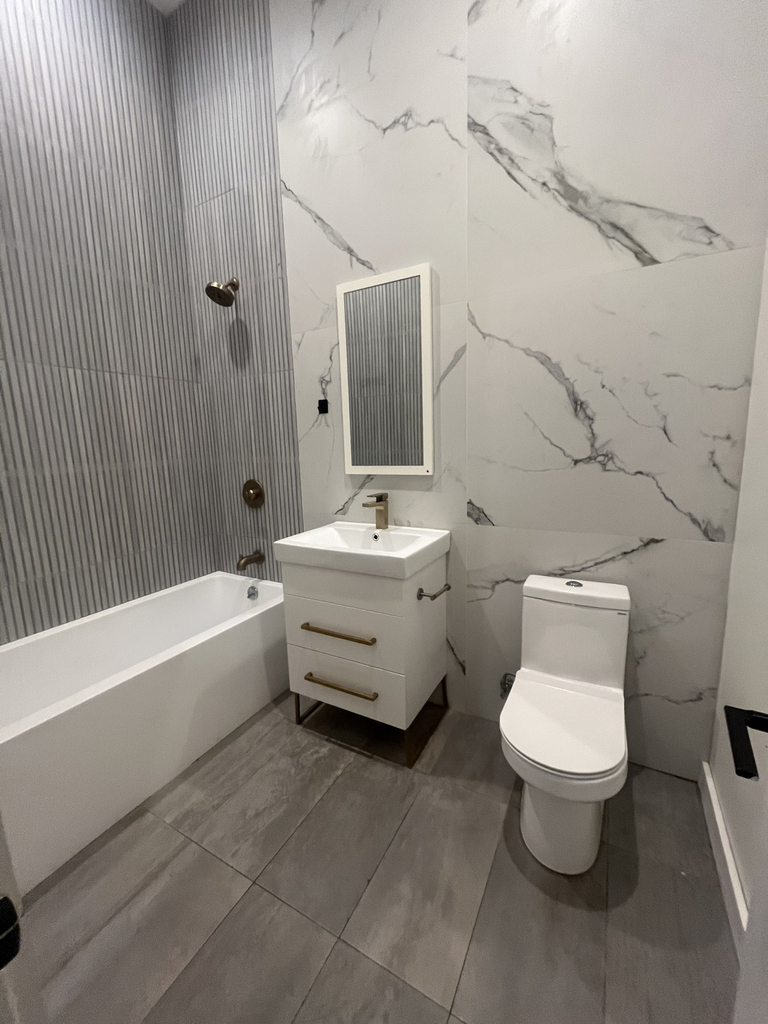 315 Bushwick Avenue - Photo 2