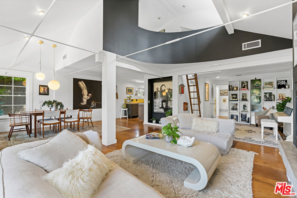 340 5th Avenue - Photo 8