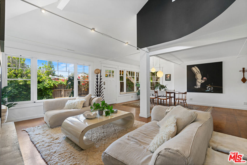 340 5th Avenue - Photo 7