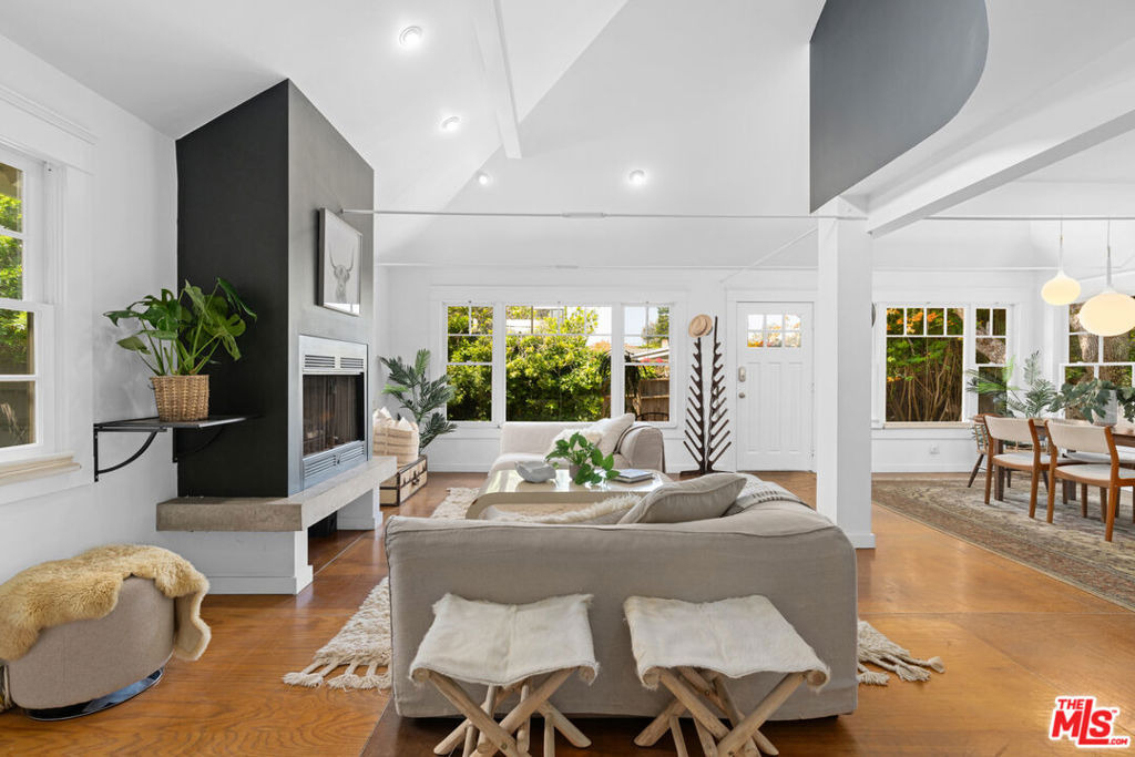 340 5th Avenue - Photo 4