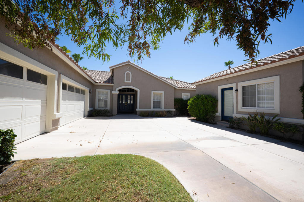 45140 Coeur Dalene Drive - Photo 3