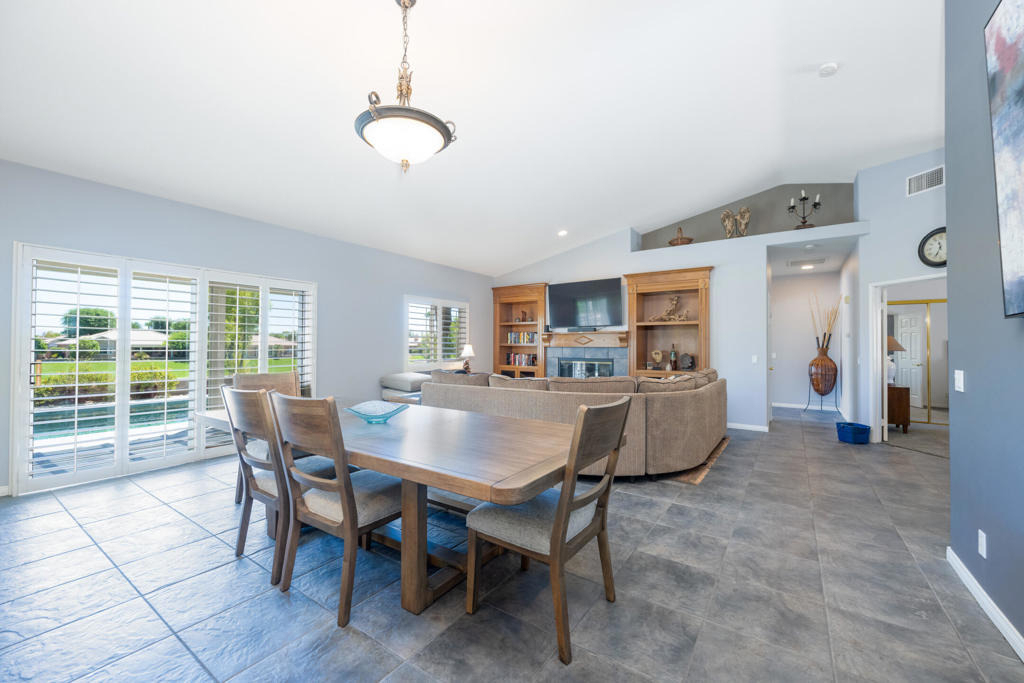 45140 Coeur Dalene Drive - Photo 4