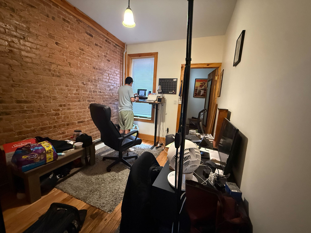 1404 Putnam Avenue - Photo 6