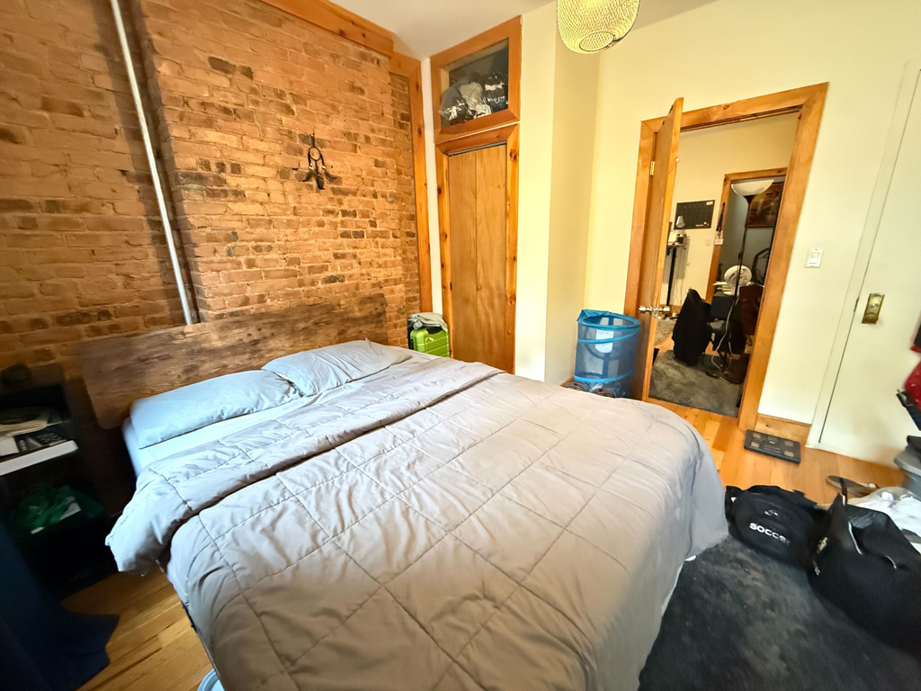1404 Putnam Avenue - Photo 7