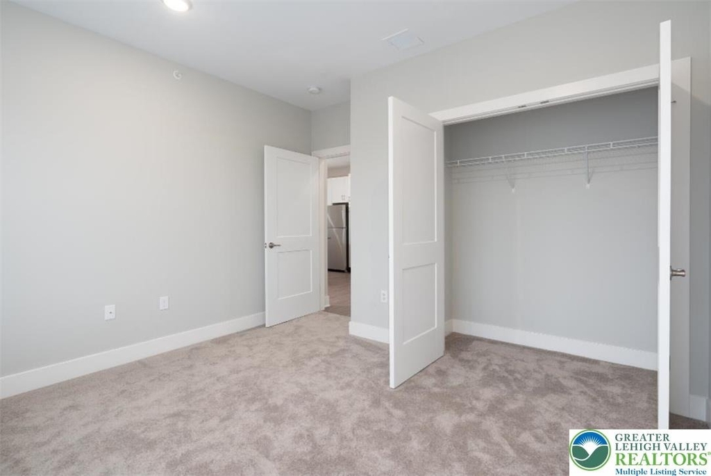 2265 Lafayette Park Drive - Photo 7