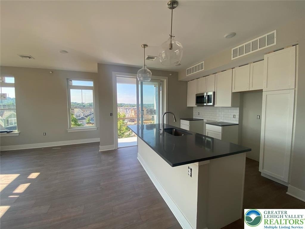 2265 Lafayette Park Drive - Photo 1