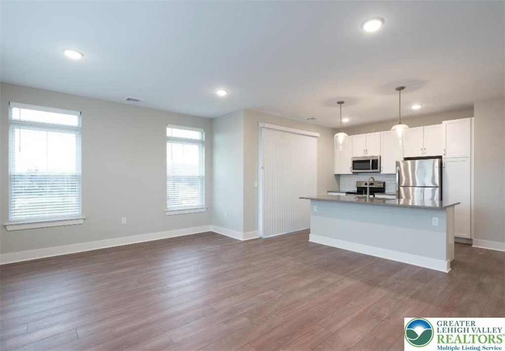 2265 Lafayette Park Drive - Photo 4