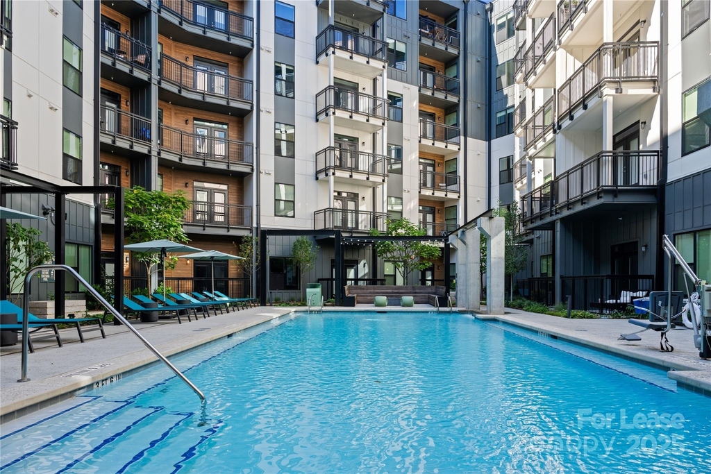 110 Razades Way - Photo 0