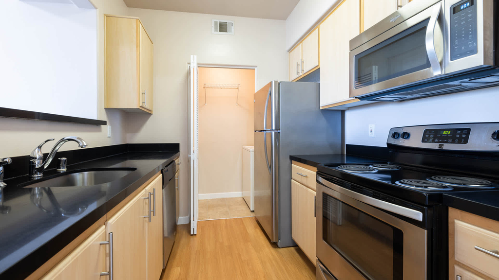 145 Chestnut Street - Photo 9