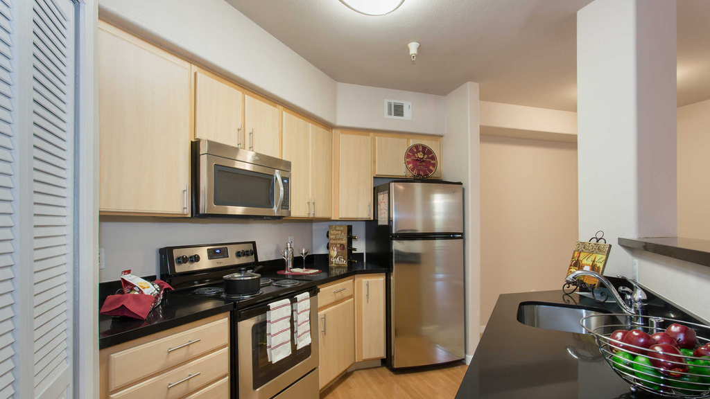 145 Chestnut Street - Photo 6