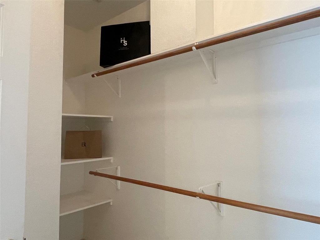 120 W Brazos Dr - Photo 29
