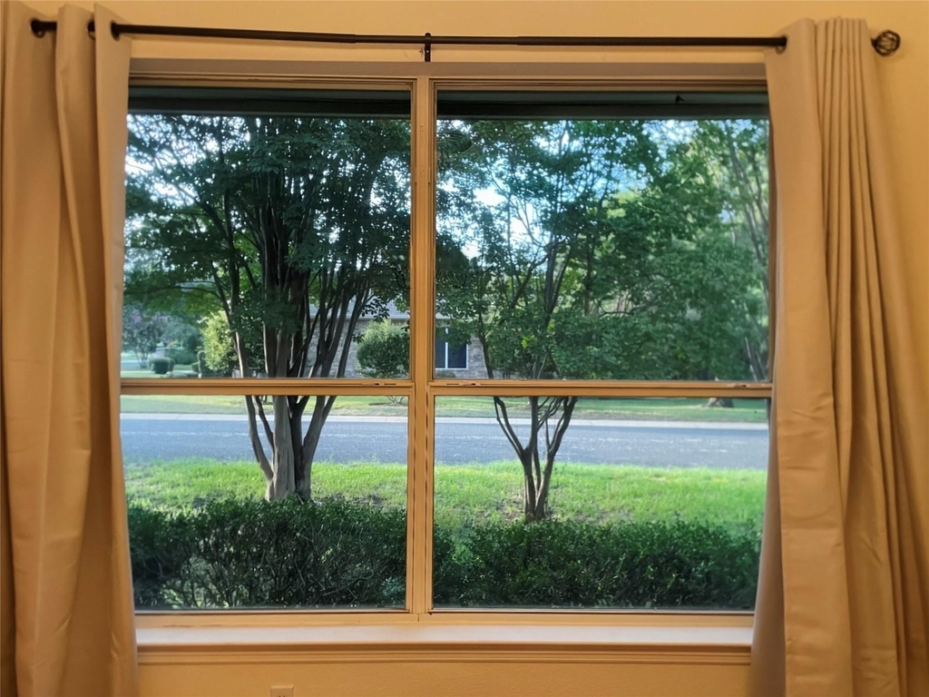 120 W Brazos Dr - Photo 8