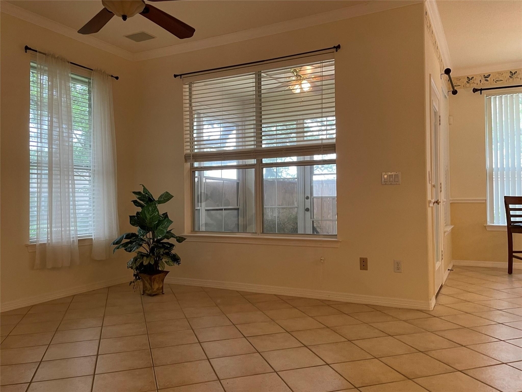 120 W Brazos Dr - Photo 16