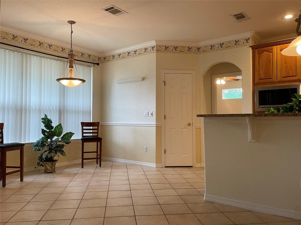120 W Brazos Dr - Photo 11