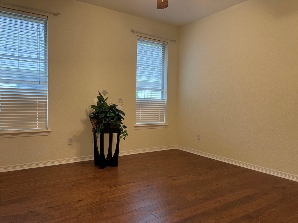 120 W Brazos Dr - Photo 25