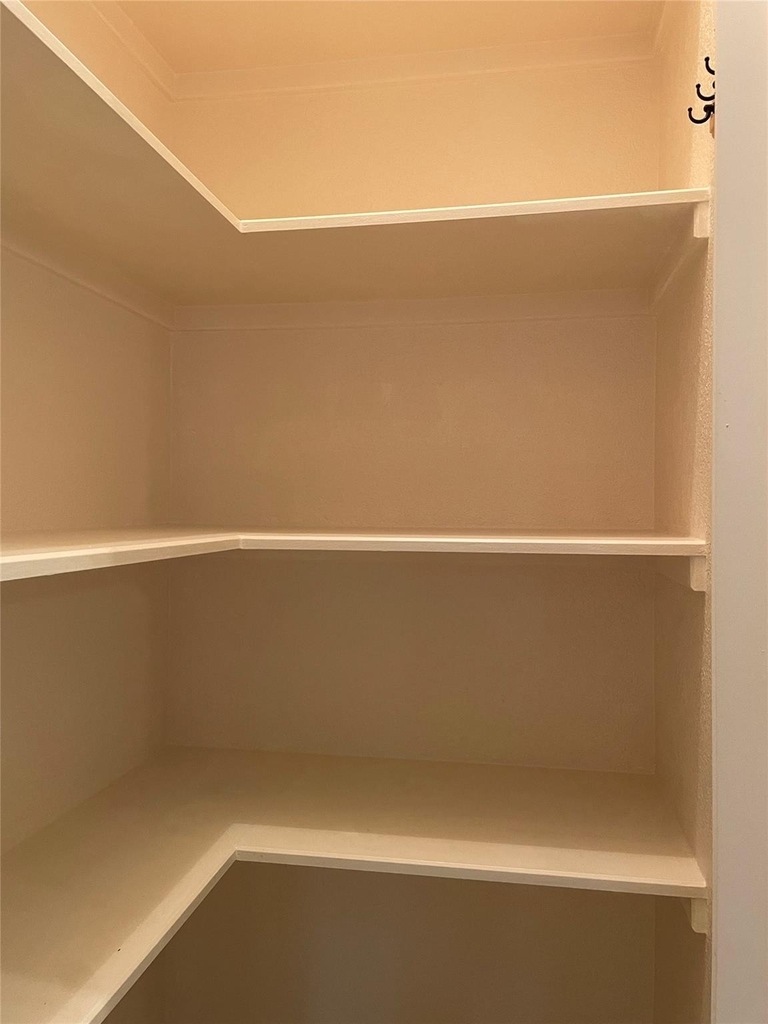 120 W Brazos Dr - Photo 18